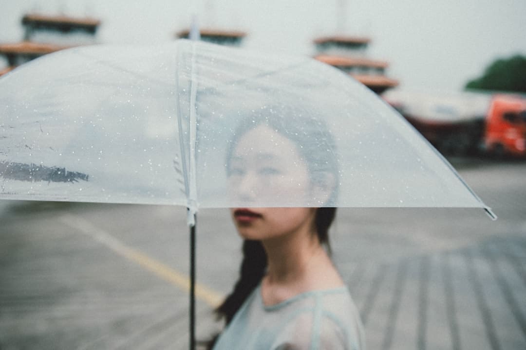 喜欢蹲着真的不是因为懒 或许是身体在偷偷 “自救”